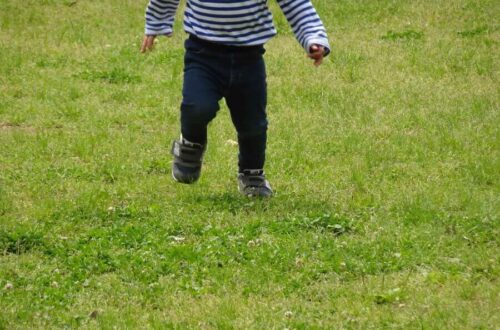 男の子